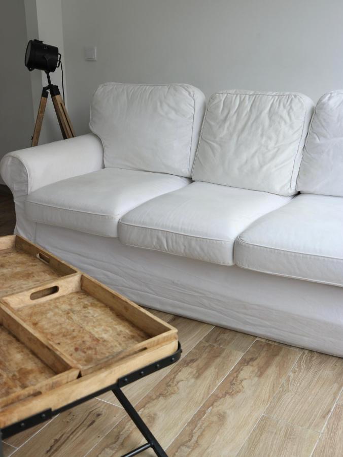 Apartment Iconik Design