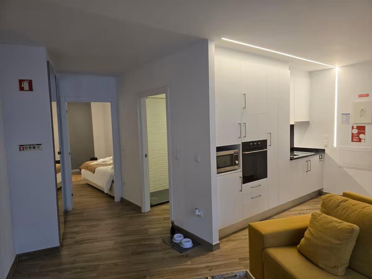 Apartment Iconik Design