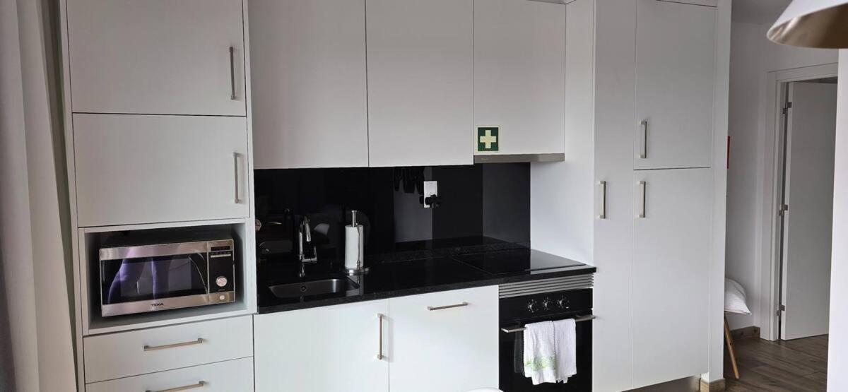 Apartment Iconik Design