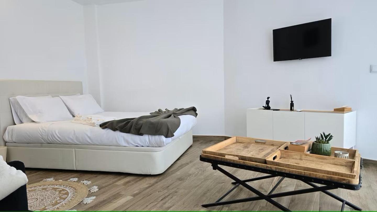 Apartment Iconik Design